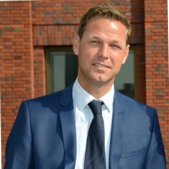 Carl-Roest.jpg